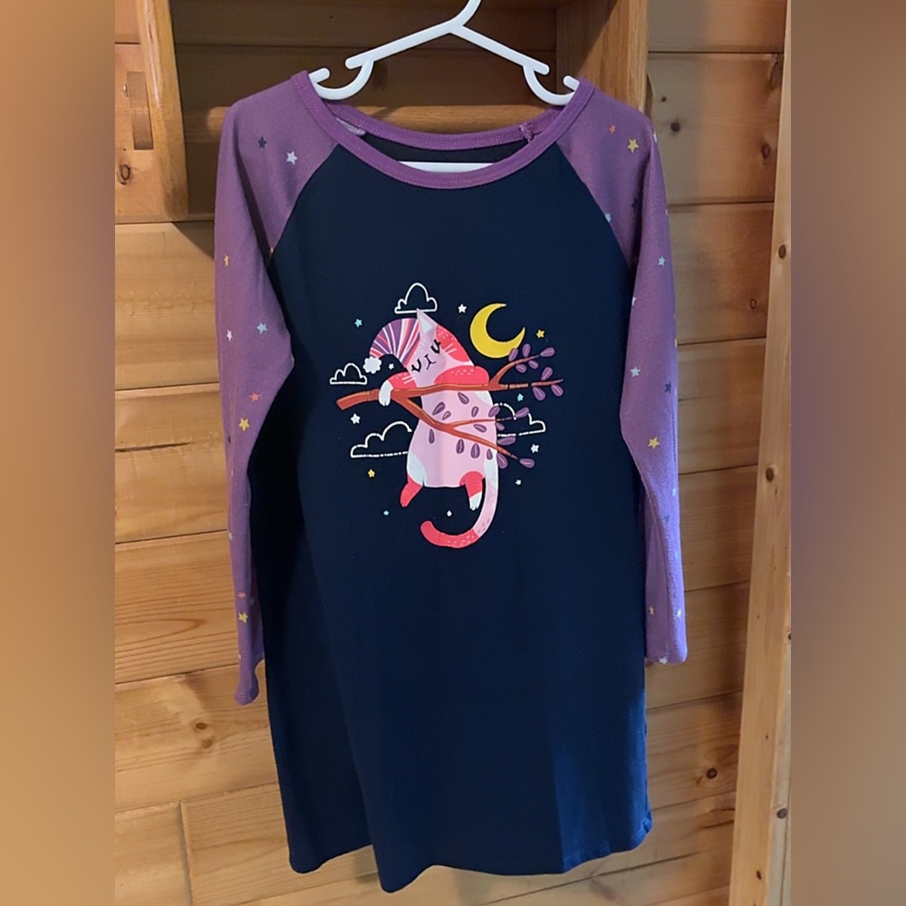 Cat & Jack Girls Nightgown – Size S (6/6X)
